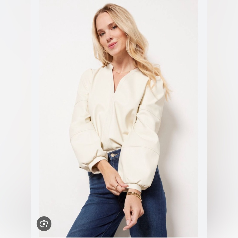 EVEREVE Selena Faux Leather Top